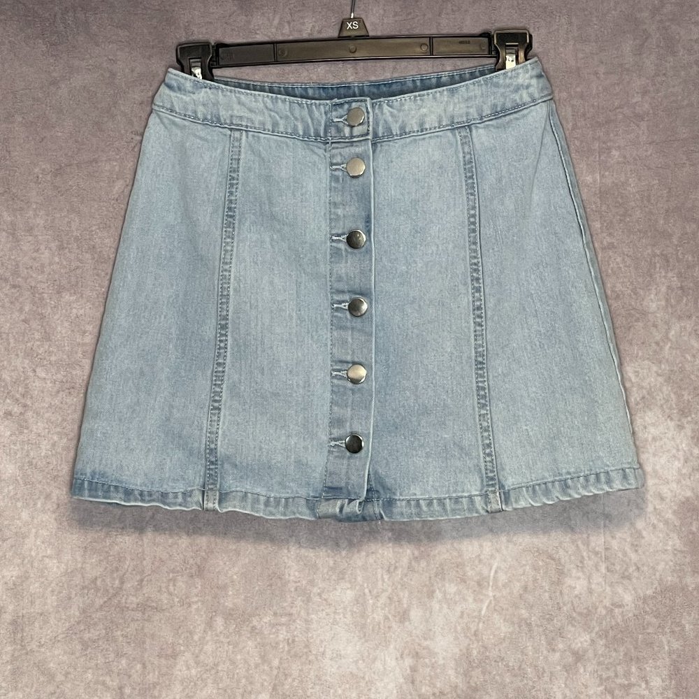 Denim/Jean Mini Skirt~Button down~size 6